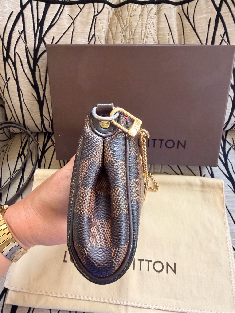 Louis Vuitton Eva Damier Ebene Brown Crossbody Chain Clutch Bag -original owner - Picture 3 of 12